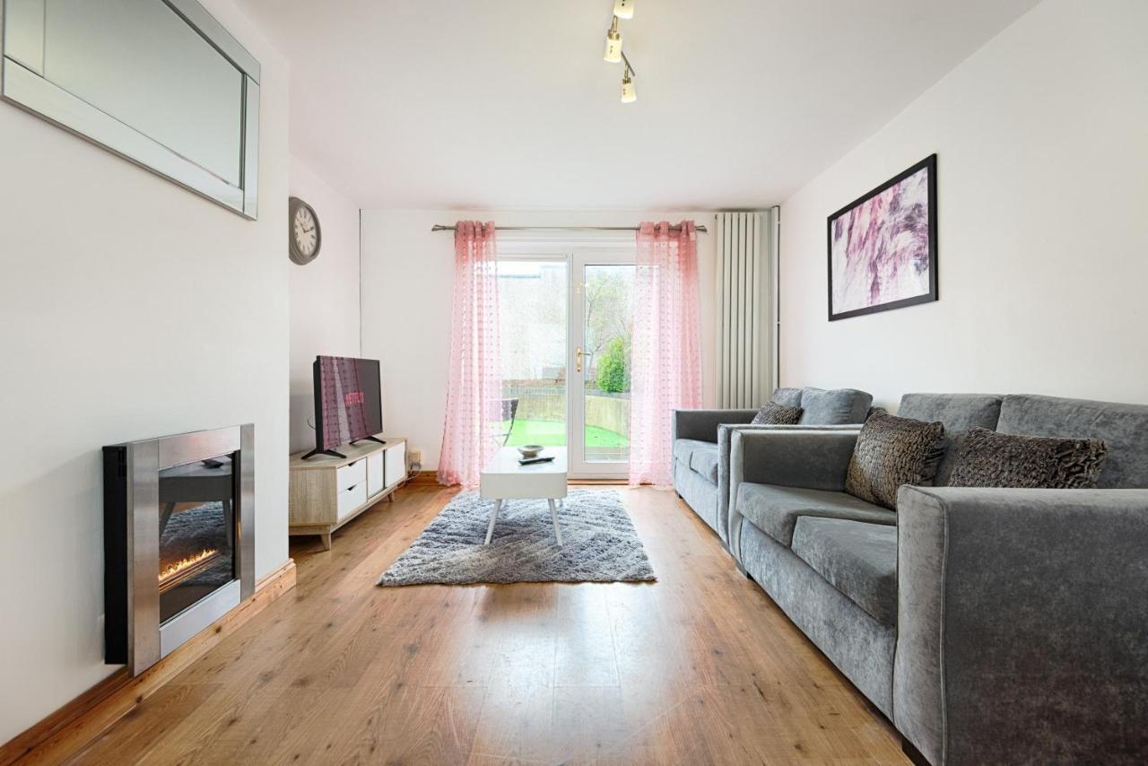 Private Parking, Garden, Close To Beach! Swansea Exterior photo
